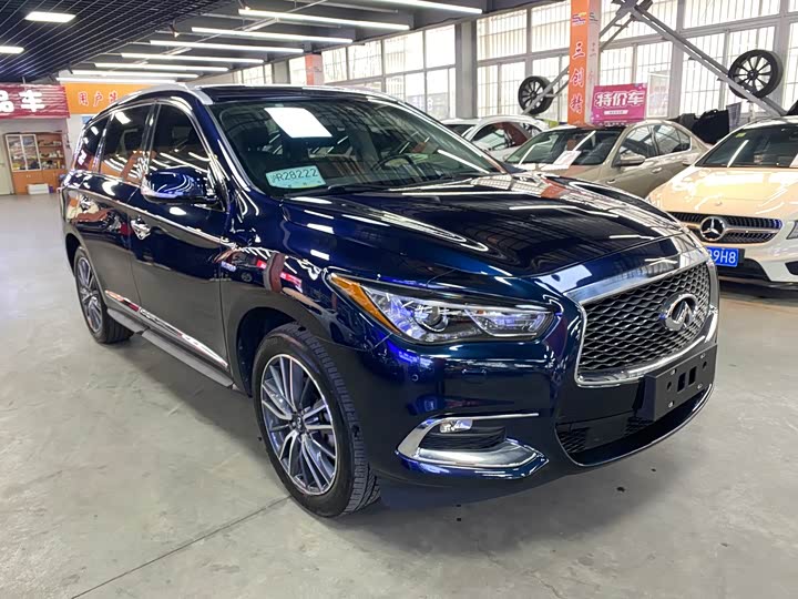 Infiniti QX60 2020 2.5 S/C Hybrid 2 WD — фото 3