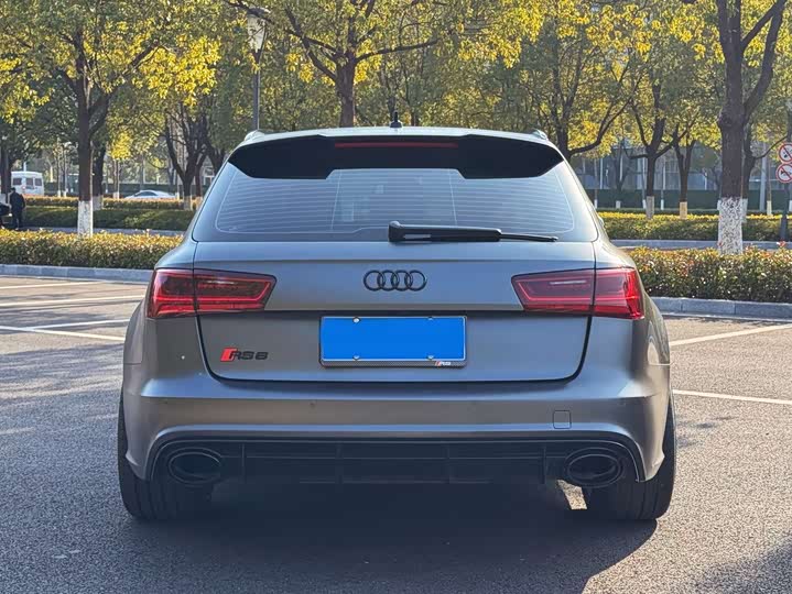Audi RS6 2016 RS 6 4.0 T Avant — фото 5