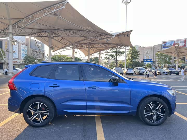 Volvo XC60 2020 T 5 4 WD — фото 6
