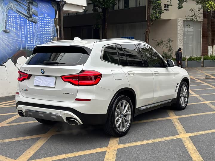 BMW X3 2021 x Drive 25i — фото 6