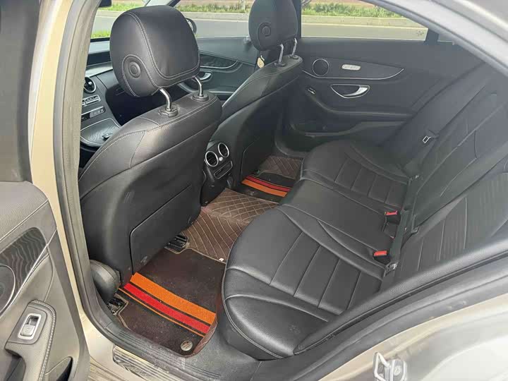 Mercedes-Benz C-Class 2019 C 180 L — фото 12