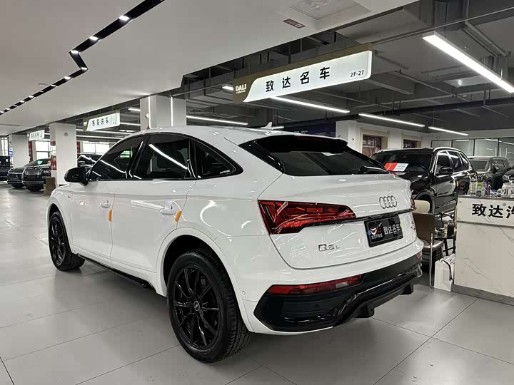 Audi Q5L Sportback 2021 45 TFSI — фото 4
