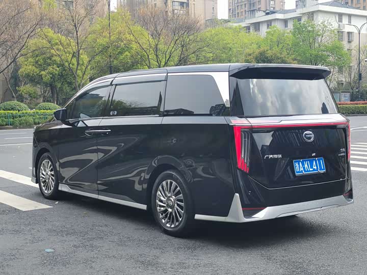 Trumpchi M8 2025 Hybrid — фото 4