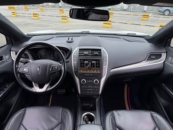 Lincoln MKC 2017 2.0 T 2 WD — фото 10