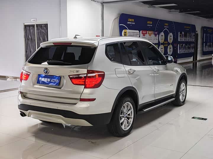 BMW X3 2016 s Drive 20i — фото 4
