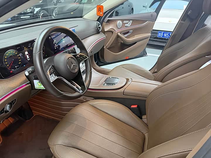 Mercedes-Benz E-Class E 300 L люкс — фото 4