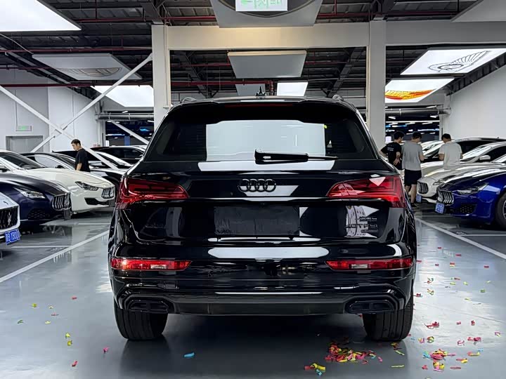 Audi Q5L 40 TFSI люкс-динамик — фото 19