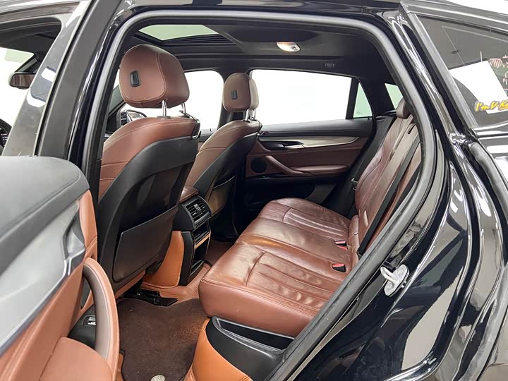 BMW X6 2019 x Drive 28i M — фото 16