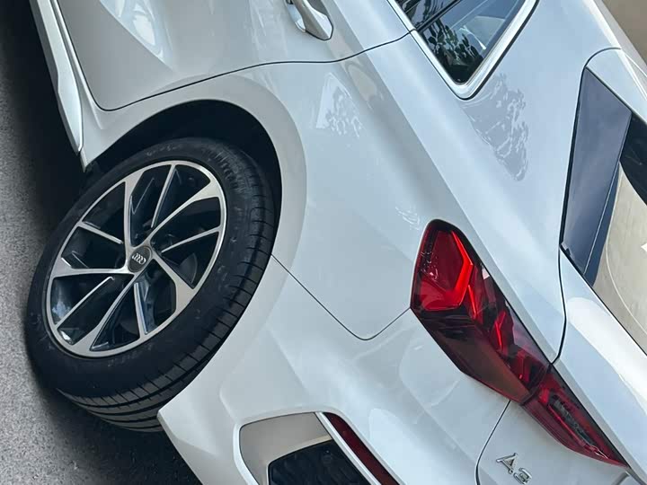 Audi A3 2022 Sportback 35 TFSI Sport — фото 24