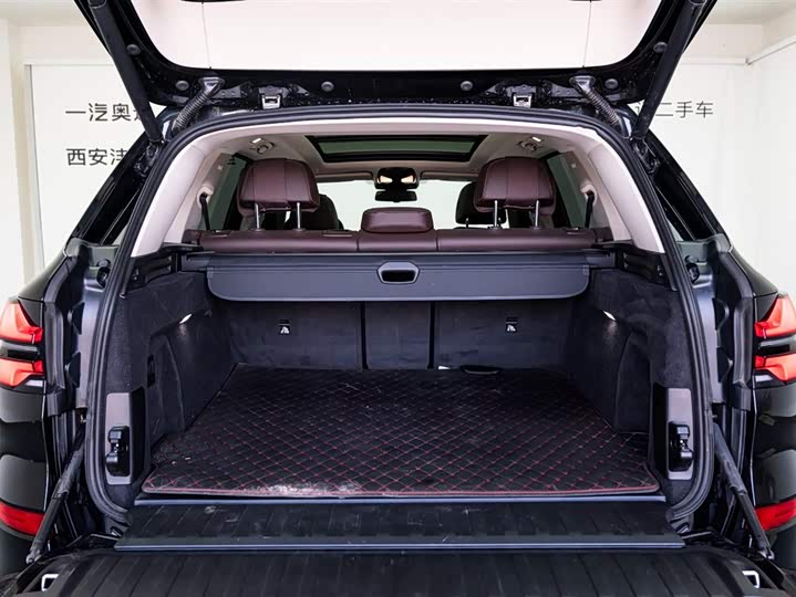 BMW X5 2023 x Drive 30 Li M — фото 8