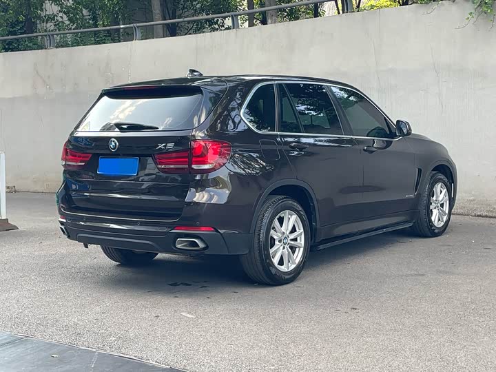 BMW X5 2018 x Drive 35i — фото 7