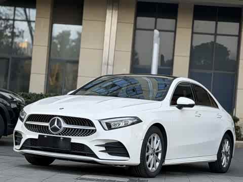 Mercedes-Benz A-Class 2020 A 200 L — фото 11