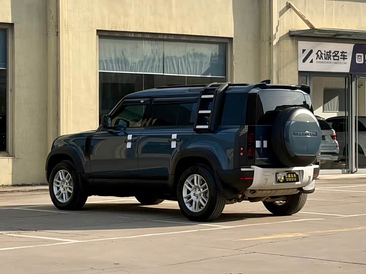 Land Rover Defender — фото 15