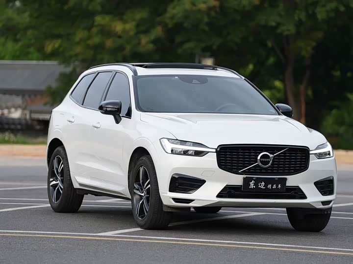 Volvo XC60 2021 T 5 4 WD — фото 10