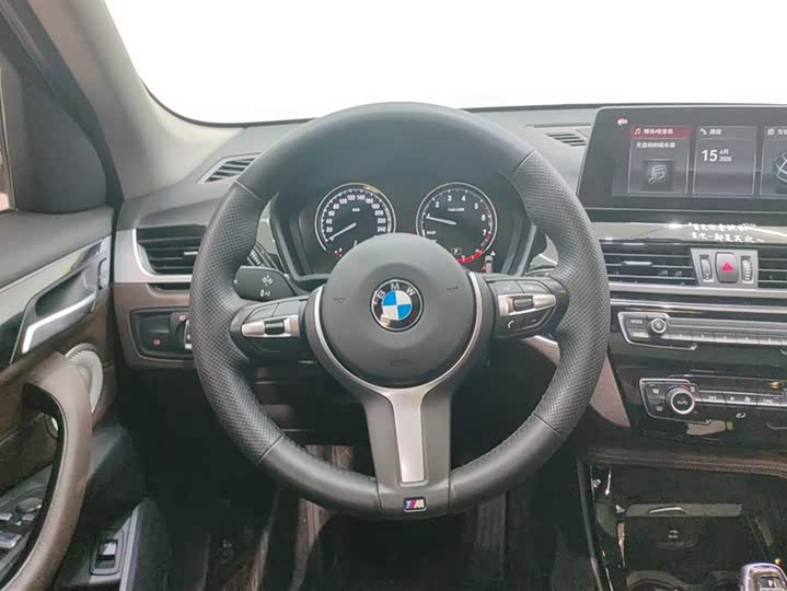 BMW X1 2021 s Drive 20 Li — фото 14
