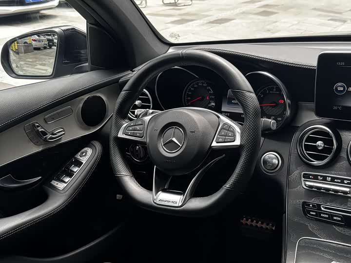 Mercedes-Benz GLC 2018 AMG GLC 63 4 MATIC+ SUV — фото 9