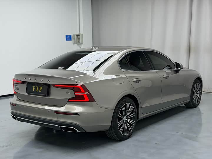 Volvo S60 2021 T 4 — фото 4