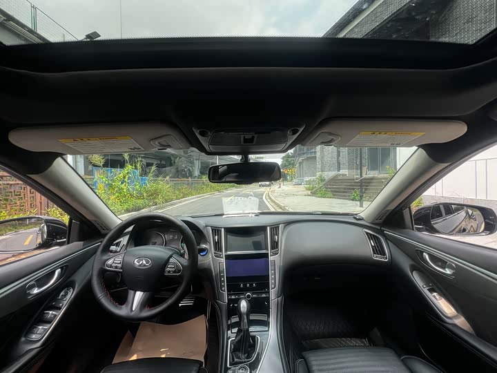 Infiniti Q50L 2015 2.0 T — фото 27