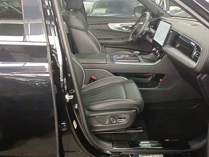 Trumpchi GS8 2024 2.0 TGDI 2 WD 7 — фото 25
