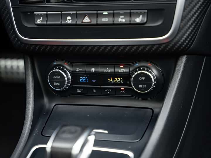 Mercedes-Benz A-Class AMG 2014 AMG A 45 4 MATIC — фото 9
