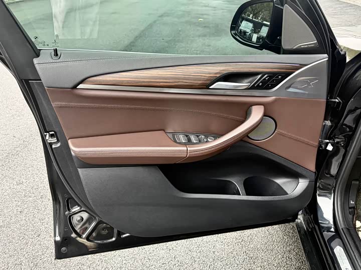 BMW X3 2021 x Drive 25i — фото 5