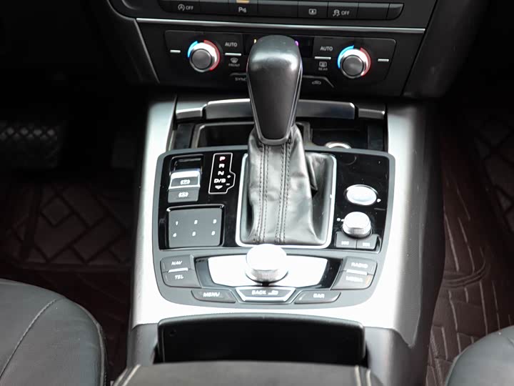 Audi A6L 2018 30 45 TFSI quattro Sport — фото 21