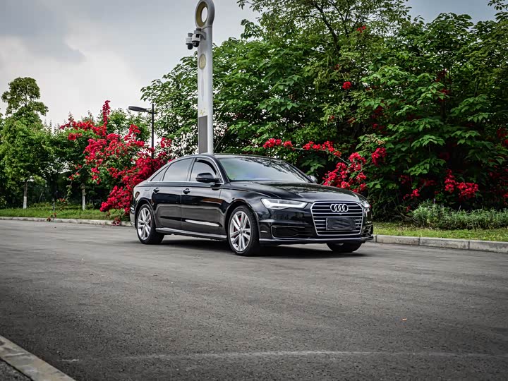 Audi A6L 2018 30 45 TFSI quattro Sport — фото 3