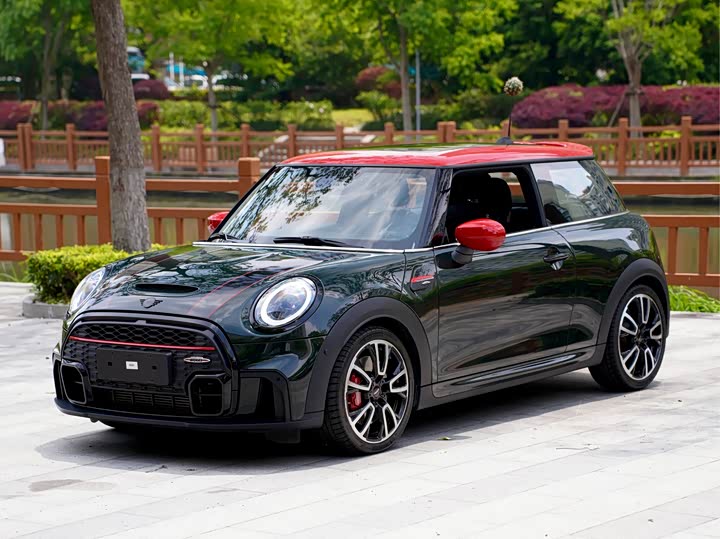 MINI Hatch — фото 1