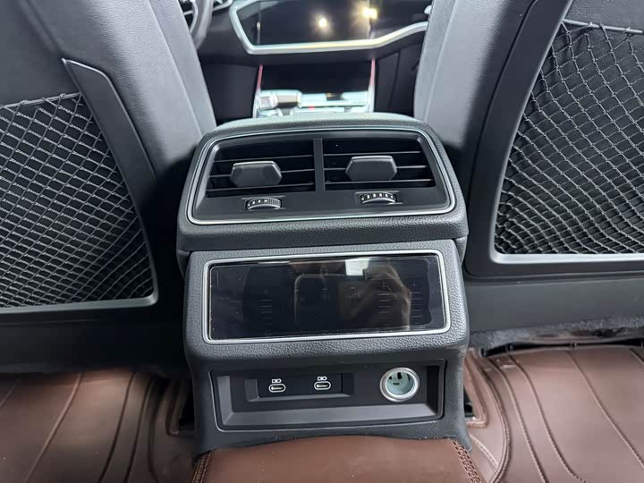 Audi A6L 45 TFSI избранная динамик — фото 10