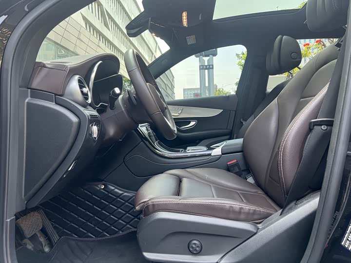Mercedes-Benz GLC 2021 GLC 260 L 4 MATIC — фото 5