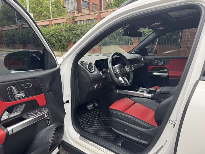 Mercedes-Benz GLB AMG 2021 AMG GLB 35 4 MATIC — фото 5