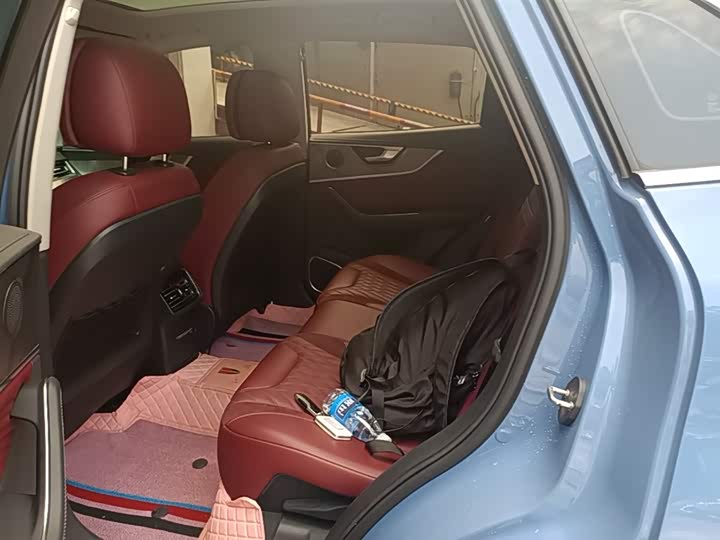Hongqi HS5 2023 2.0 T Pro — фото 13