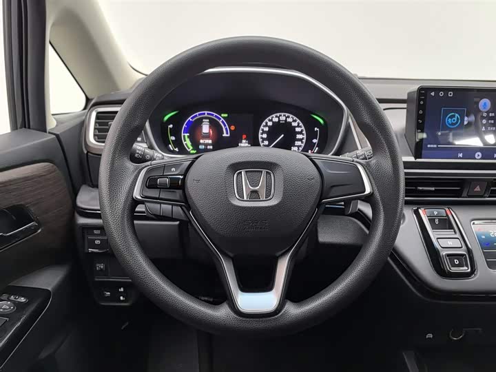 Honda Odyssey — фото 11