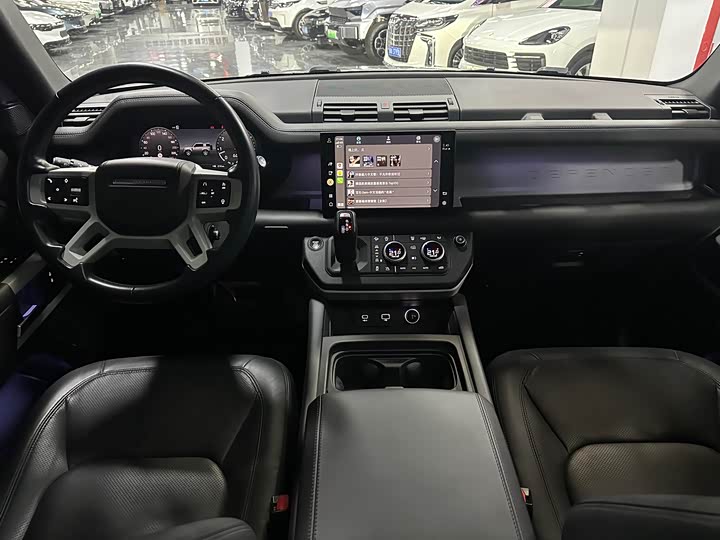 Land Rover Defender — фото 6