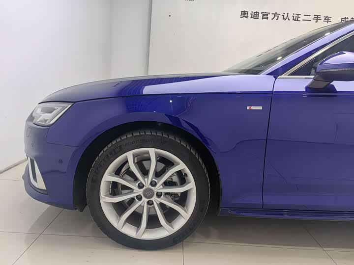Audi A4L 2019 40 TFSI VI — фото 17