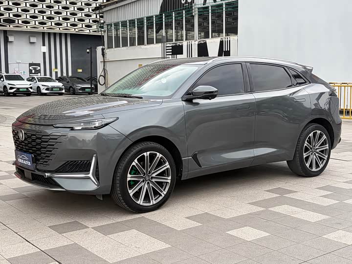 Changan UNI-K 2021 2.0 T Premium — фото 1