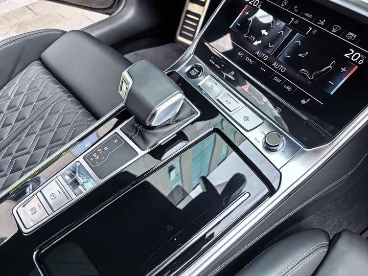 Audi A7 2024 55 TFSI quattro — фото 32