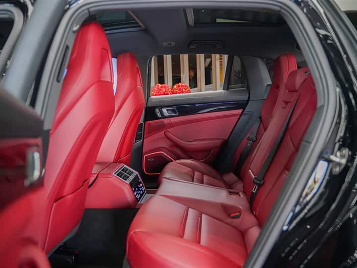 Porsche Panamera 2022 Panamera 4 S Sport Turismo 2.9 T — фото 3