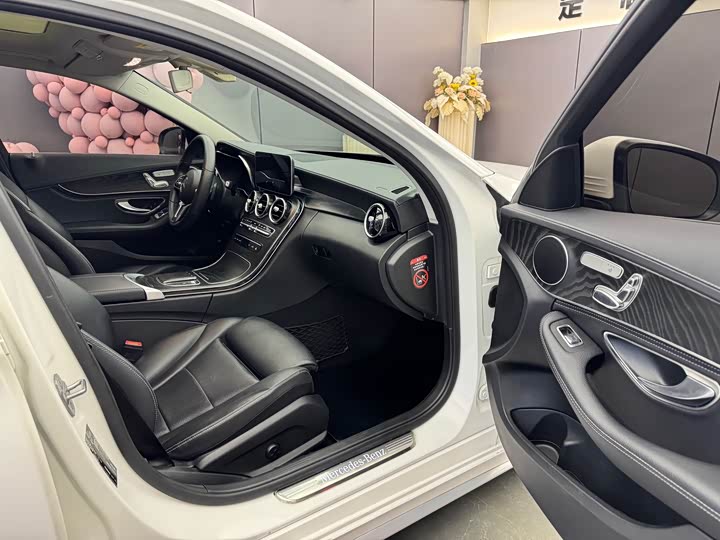 Mercedes-Benz C-Class 2019 C 260 L — фото 8