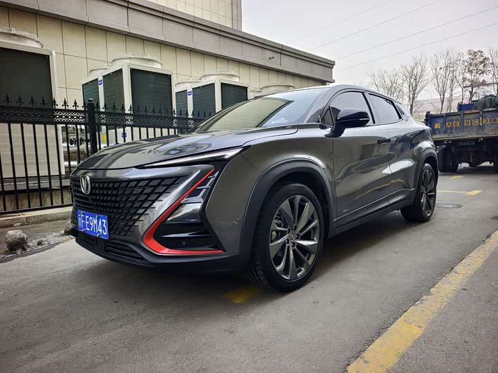 Changan UNI-T 2020 1.5 T Flagship — фото 1