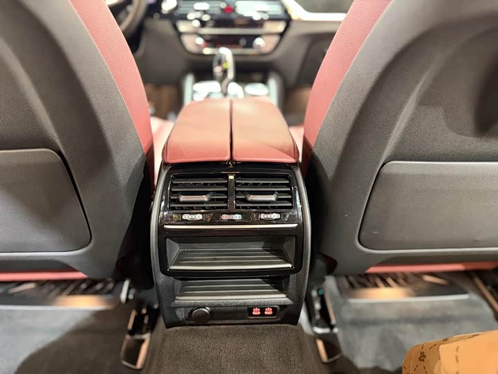 BMW 5 Series 525Li M спортпакет — фото 16