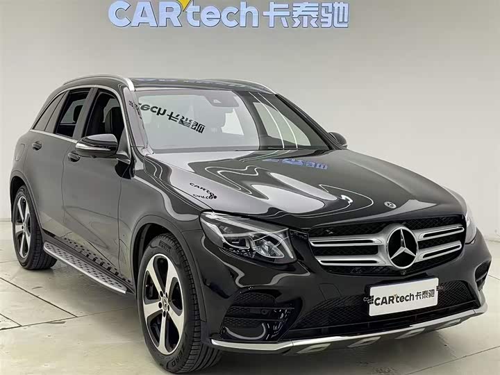 Mercedes-Benz GLC 2018 GLC 260 4 MATIC Luxury — фото 2