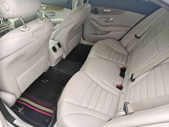 Mercedes-Benz C-Class C 200 L — фото 12
