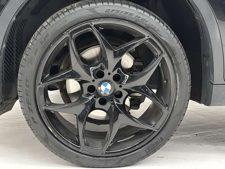 BMW X6 2017 x Drive 28i — фото 29