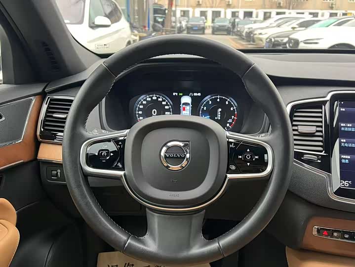 Volvo XC90 2017 T 6 5 — фото 23
