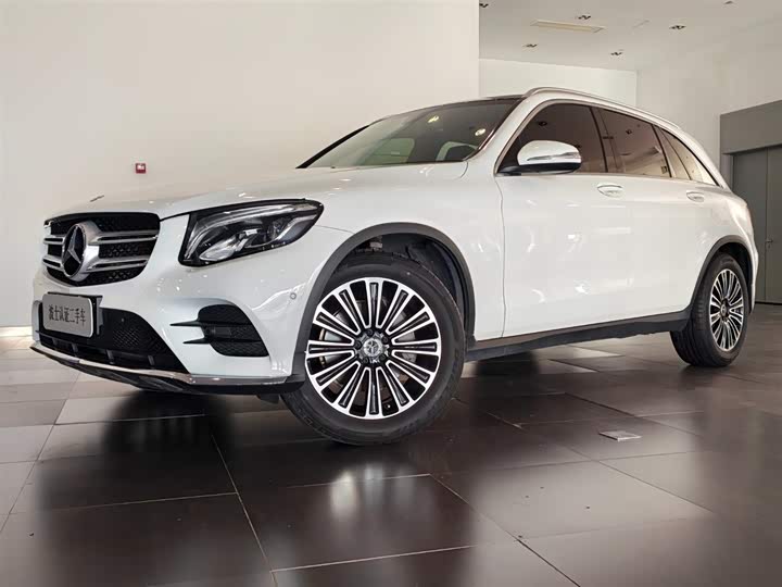 Mercedes-Benz GLC 2019 GLC 260 4 MATIC — фото 1