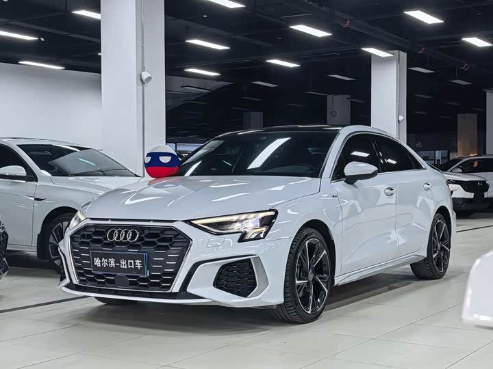 Audi A3 2022 A 3 L Limousine 35 TFSI Sport — фото 1