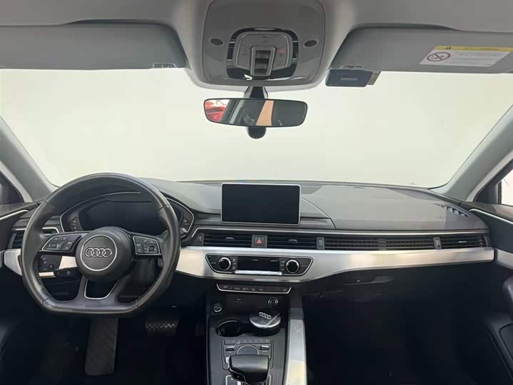Audi A4L 2018 30 40 TFSI Sport — фото 7