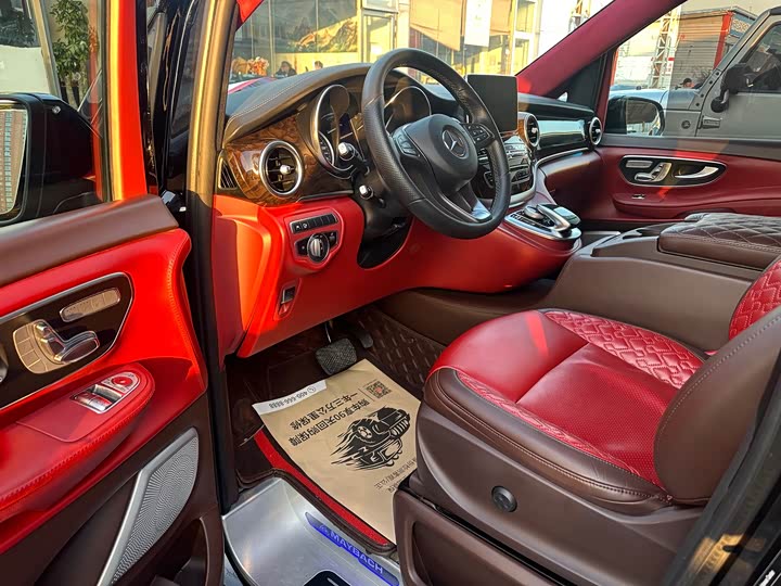 Mercedes-Benz V-Class 2018 V 260 L VI — фото 16