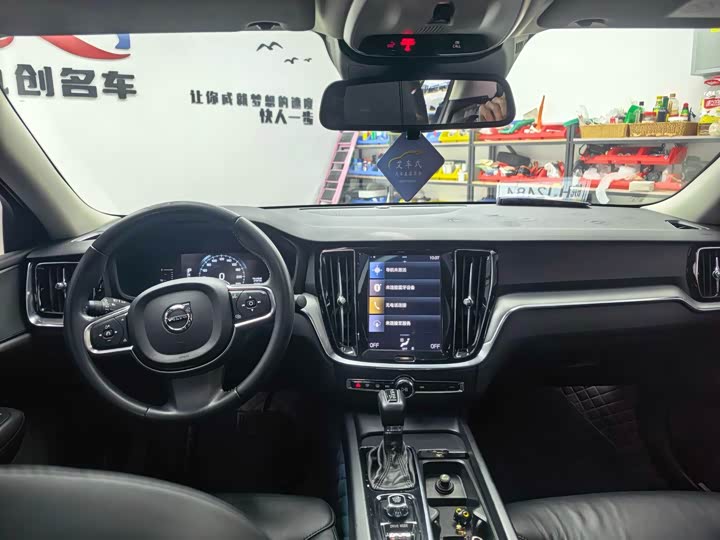 Volvo S60 2020 T 4 — фото 11